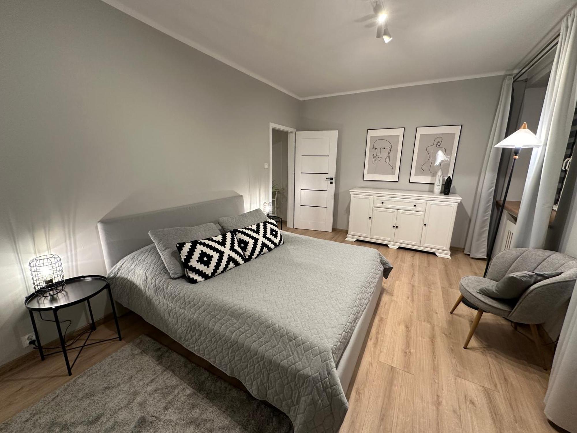 Cicha 25 Apartman Katowice Kültér fotó
